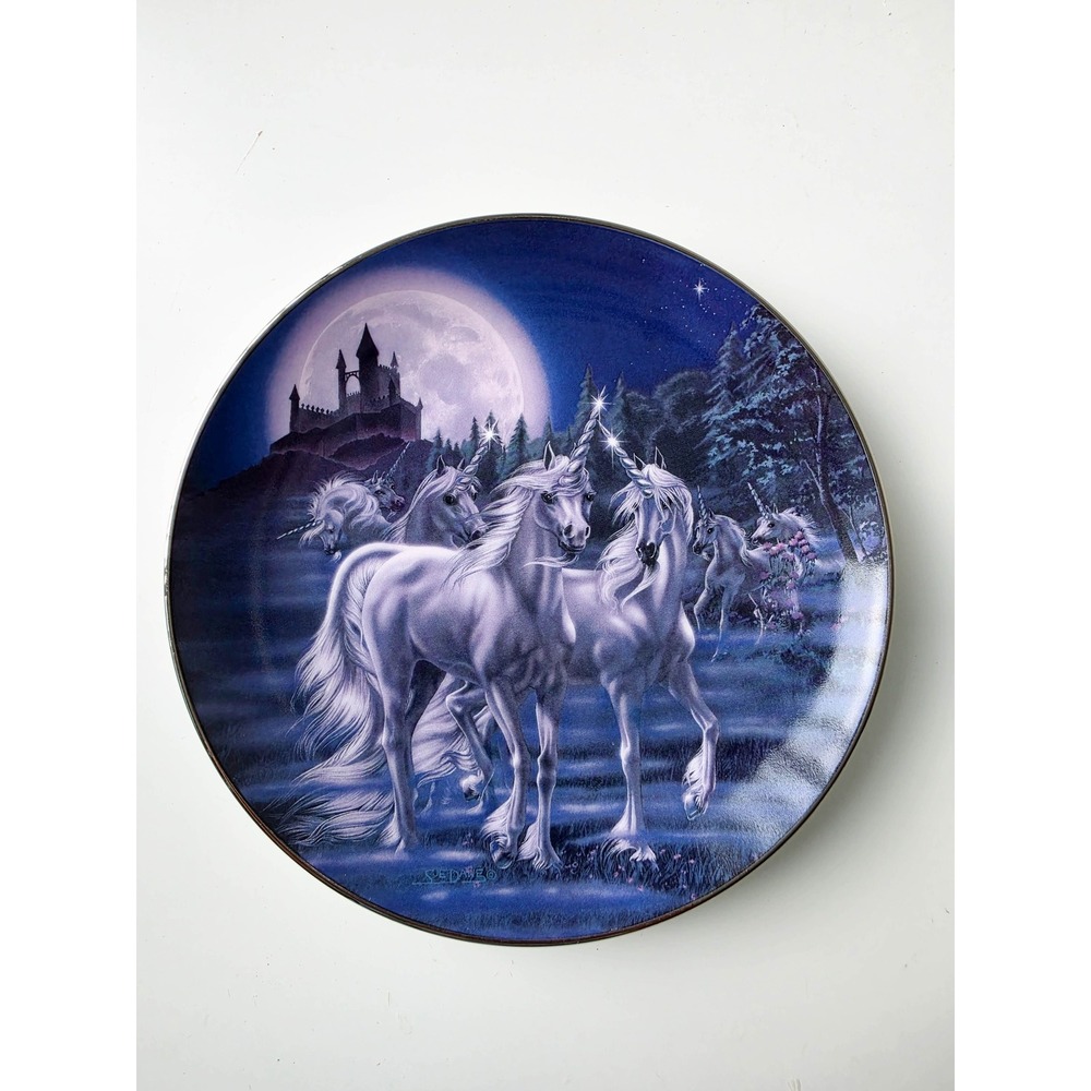 Royal Doulton Gathering of the Unicorns Sue Dawe Franklin Mint Plate HB4481
